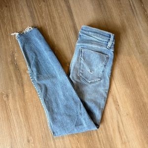 EUC Hudson Nico Super Skinny Jeans 
Size 27 Like New Pre-Owned Condition